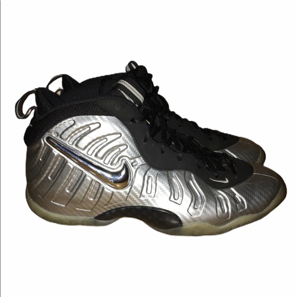 nike foamposite silver surfer